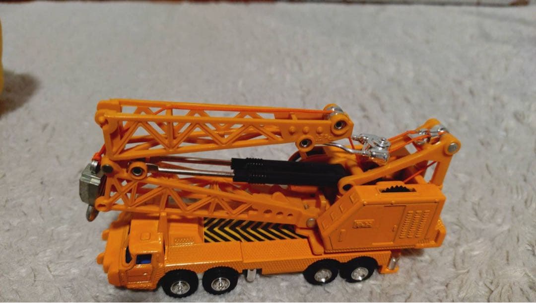 三菱ローボーイ型 神鋼670-TCトラック クレーン