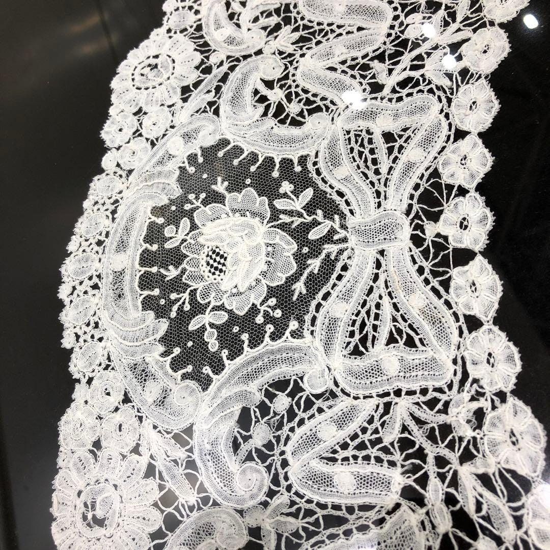 大判　アンティークレース