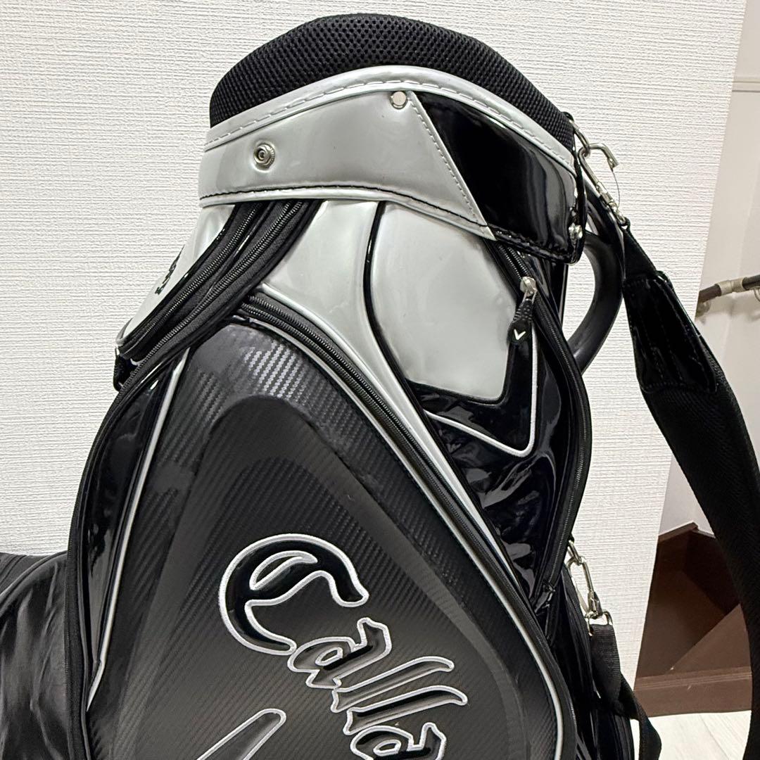 美品キャロウェイ　ド迫力大きめキャディバッグ　エナメル　9型　ブラック×シルバー