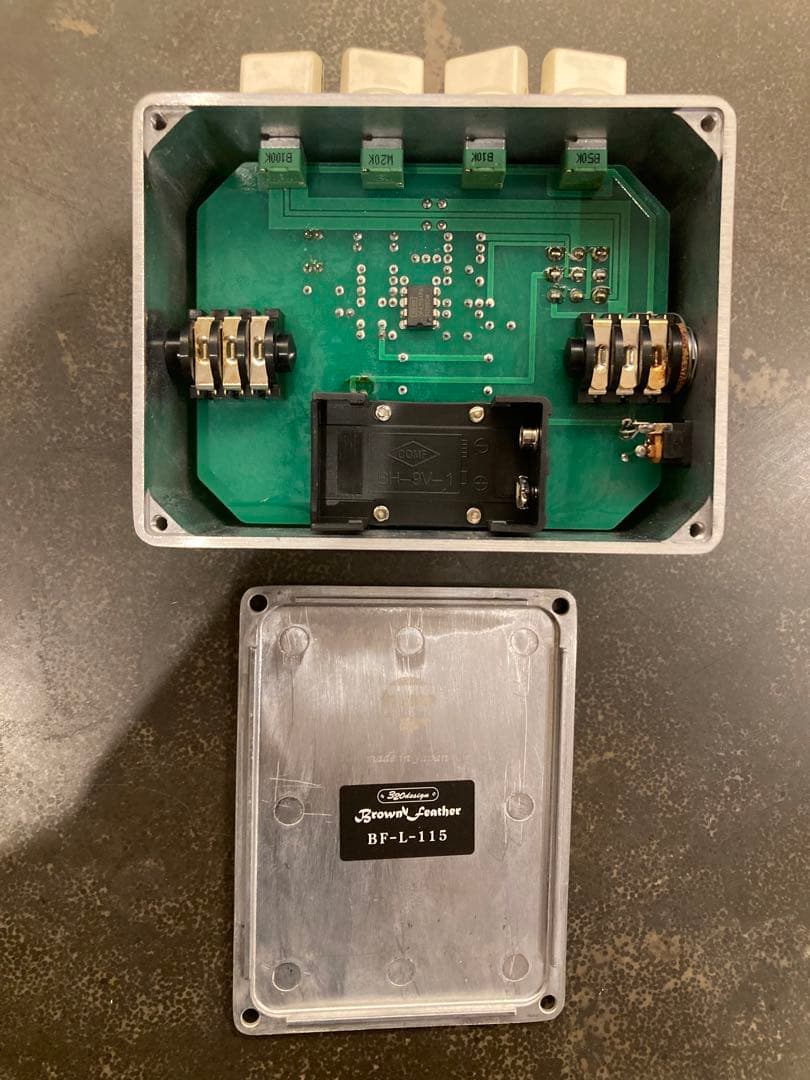 320design Brown Leather ギターエフェクター