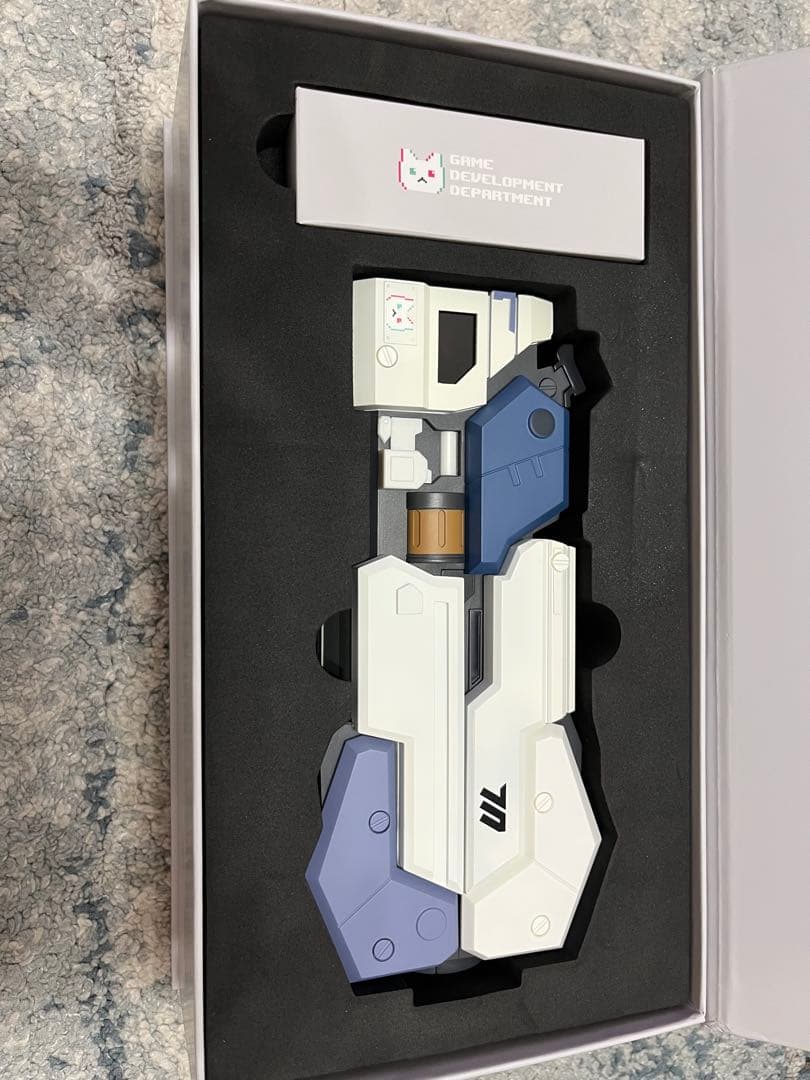 ブルーアーカイブ　充電器