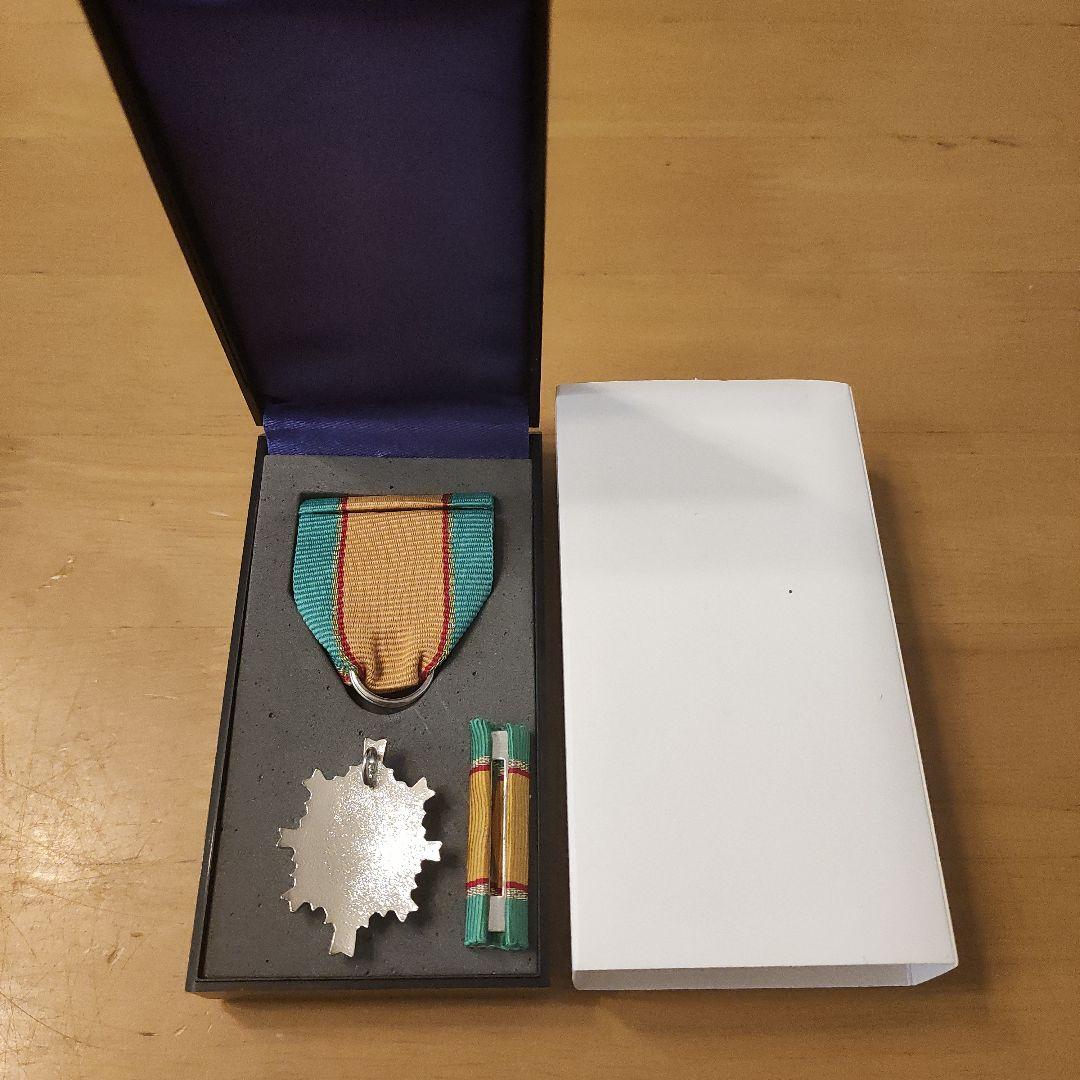 【激レア 極美品】第五級 防衛功労章 第14号賞詞 防衛記念章 最新タイプ 勲章