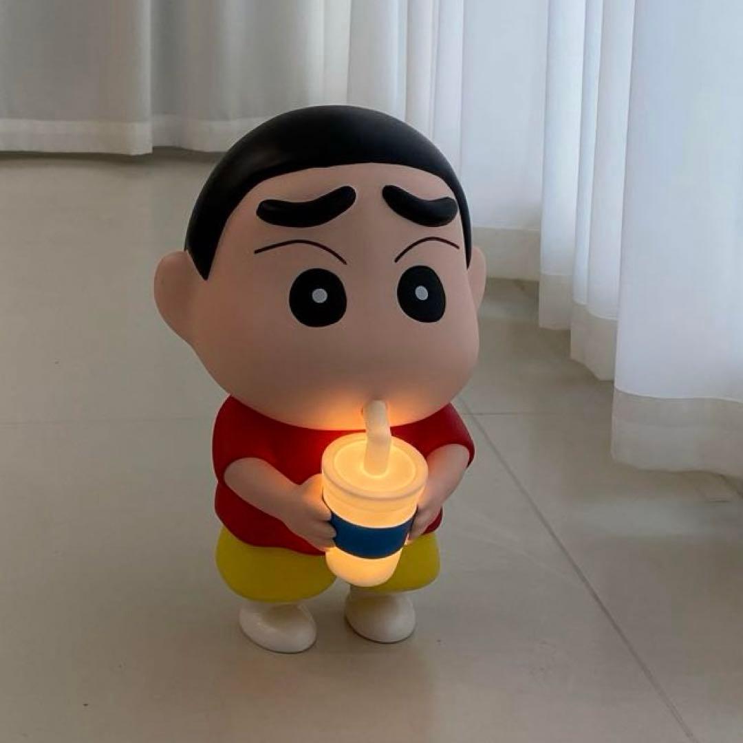 クレヨンしんちゃん ライト付きフィギュア 約35cm