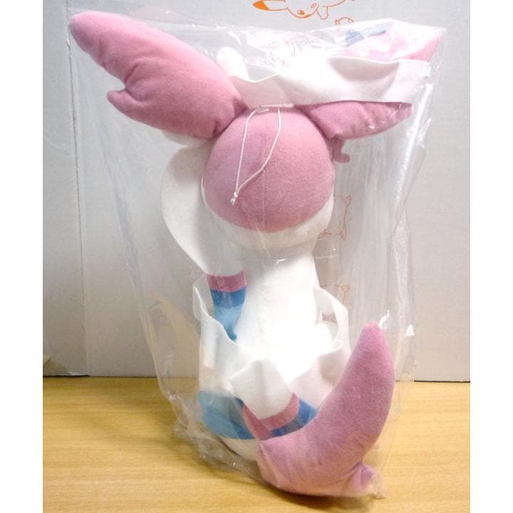 ナムコ限定 ポケモン ニンフィア でっかいぬいぐるみ 劇場版 BW