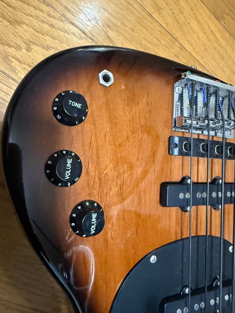 エレキベース　オリジナル　ショートスケール