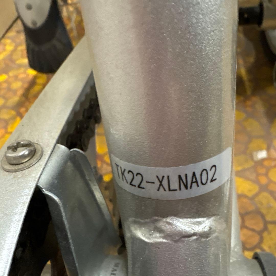 シルバー三輪車 前面バスケット付き　愛知県引き取り限定