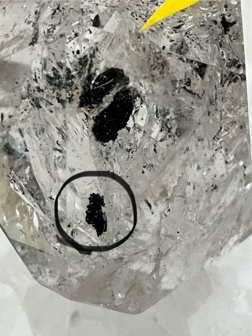 希少　流砂　気泡入り　エレスチャルクォーツオブジェ　43.3mm×29.3mm