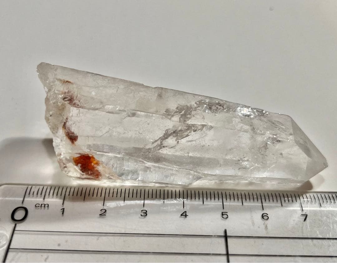 炎の精霊ঌ 　アンフィボールインクォーツ✨　原石　ポイント　クリスタル　水晶