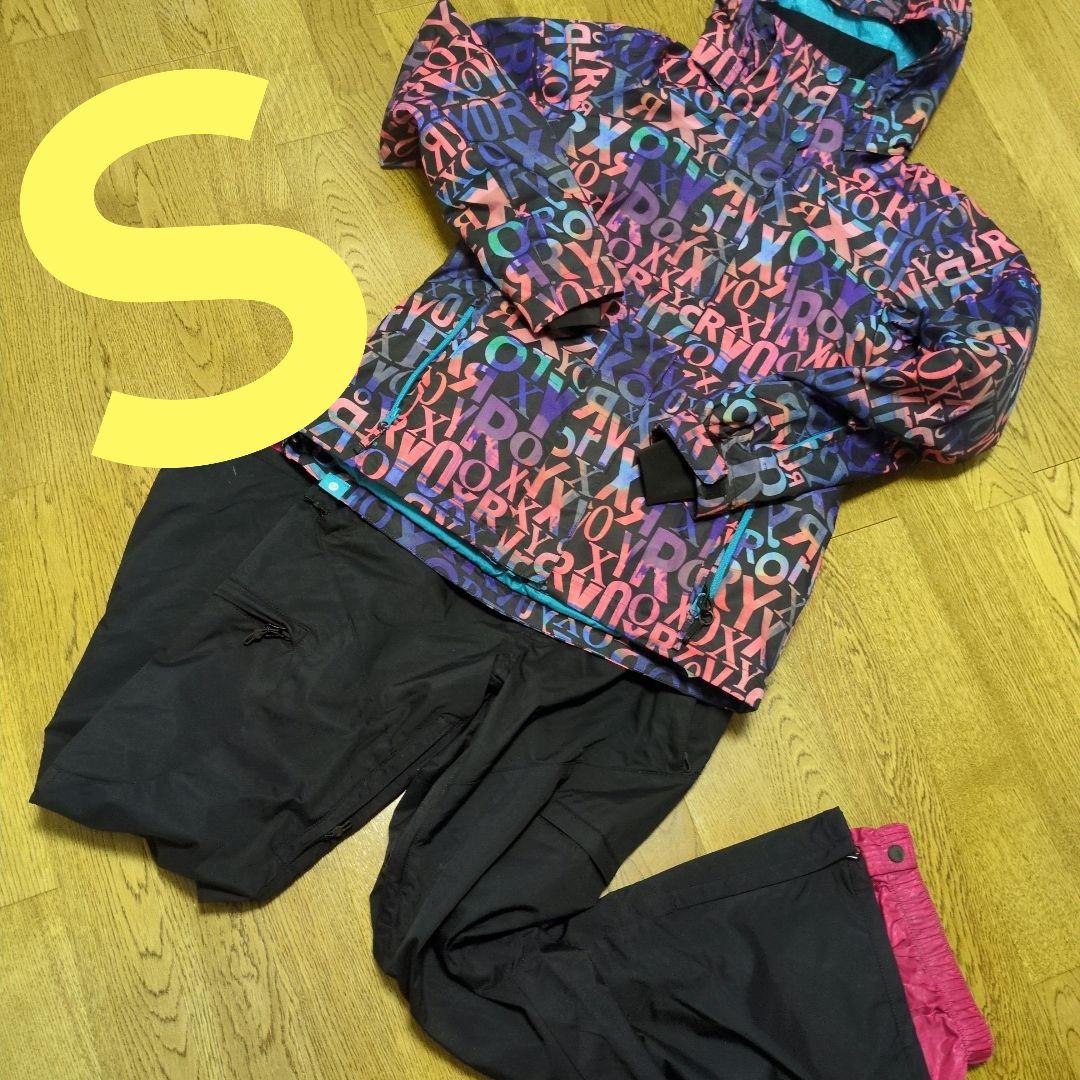 【美品】ROXY　スノボウェア　上下セット　Ｓ　総柄　ロゴ　ブラック　ピンク