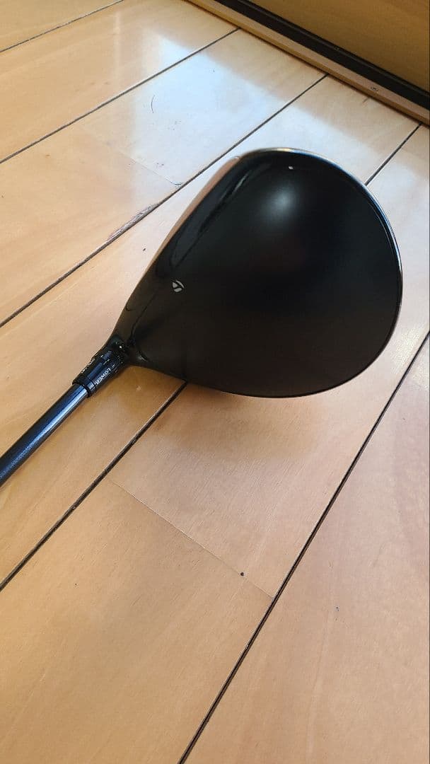 TAYLOR MADEステルス ドライバー カーボンシャフト ゴルフクラブ 美品