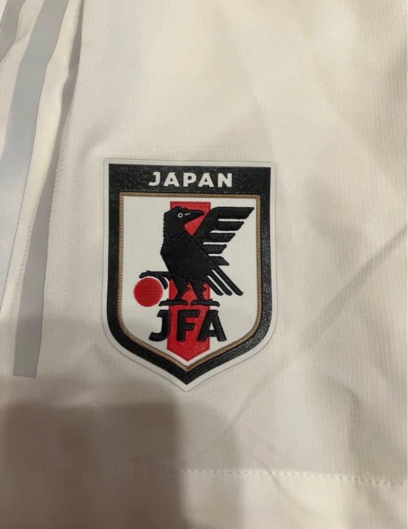 サッカー日本代表アウェイパンツ