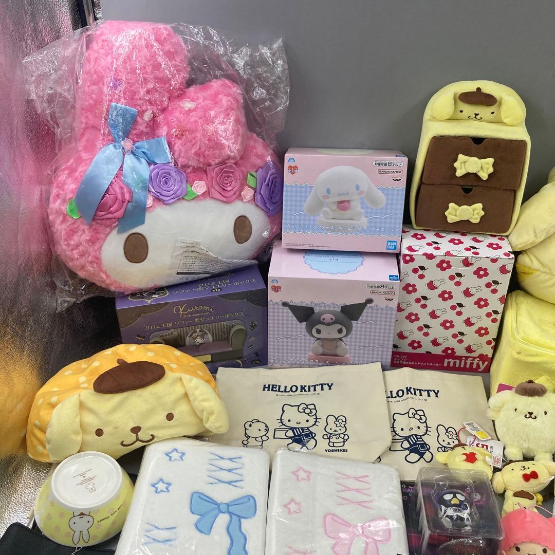 ★サンリオ マイメロディ ハローキティ まとめ売り 100点以上