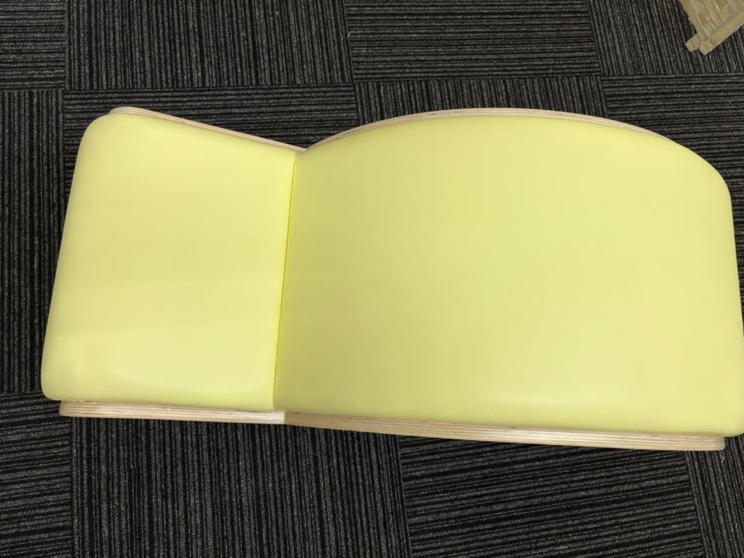 ピラティススパインコレクターイエロー 残り4個ほど