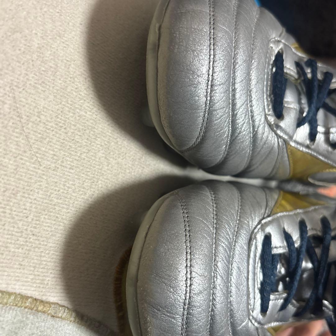 ミズノ　サッカースパイク モレリア　dna モレリアネオ4