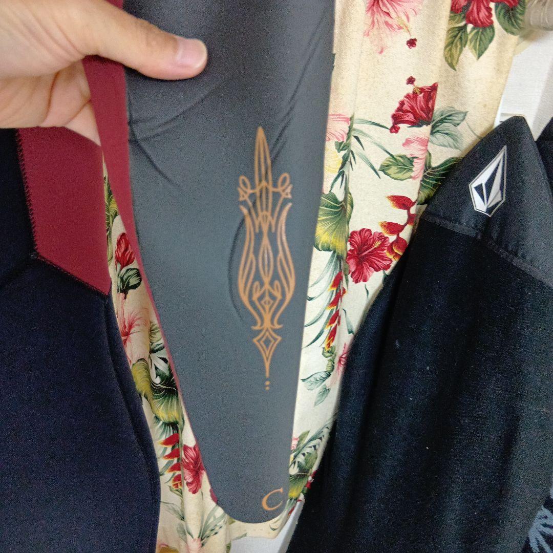 adelio ウェットスーツ　ロンスプ　チッパウィルソンモデル　Sサイズ