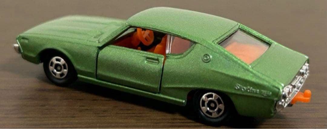 トミカ ニッサン スカイライン 2000GT-X