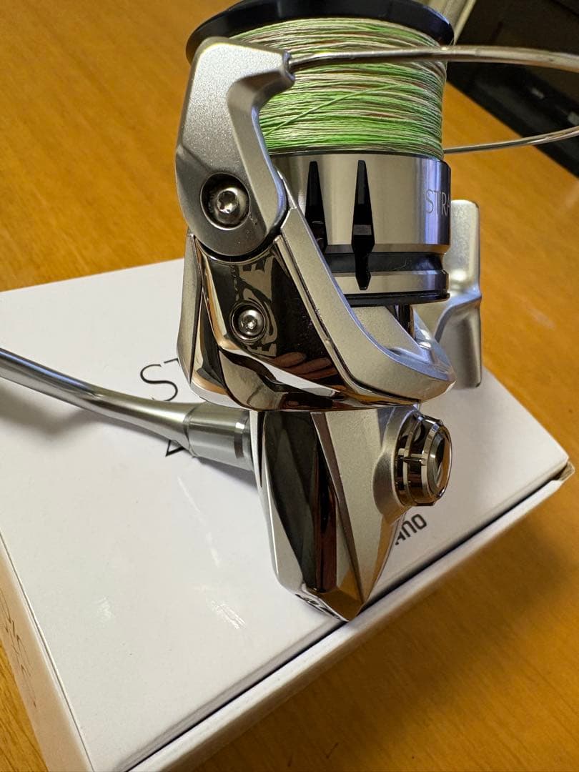シマノ 19 STRADIC 4000XG スピニングリール