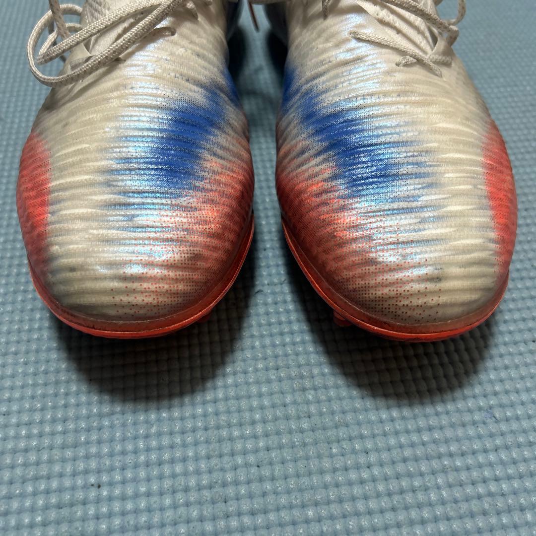 Puma FUTURE サッカーシューズ