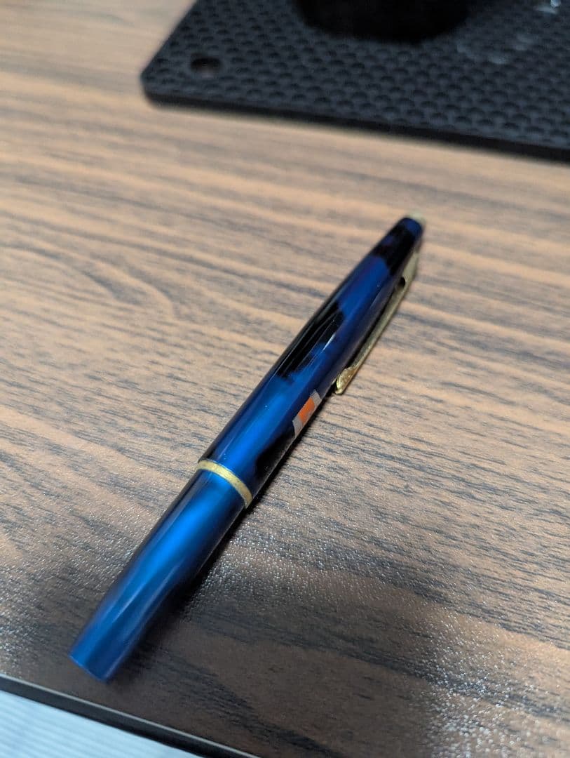 ニューマン　単色ボールペン