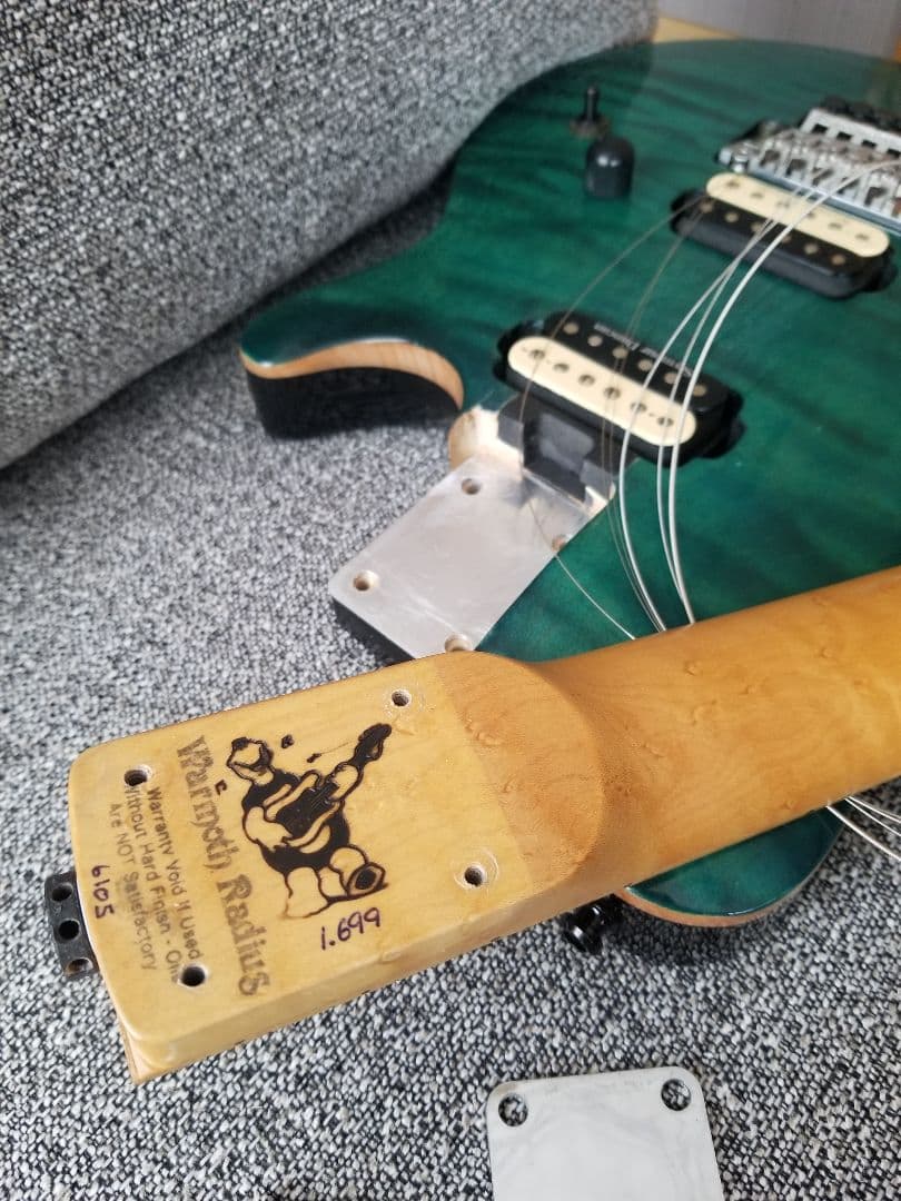 WARMOTH　オーダー　AXISタイプ　レア