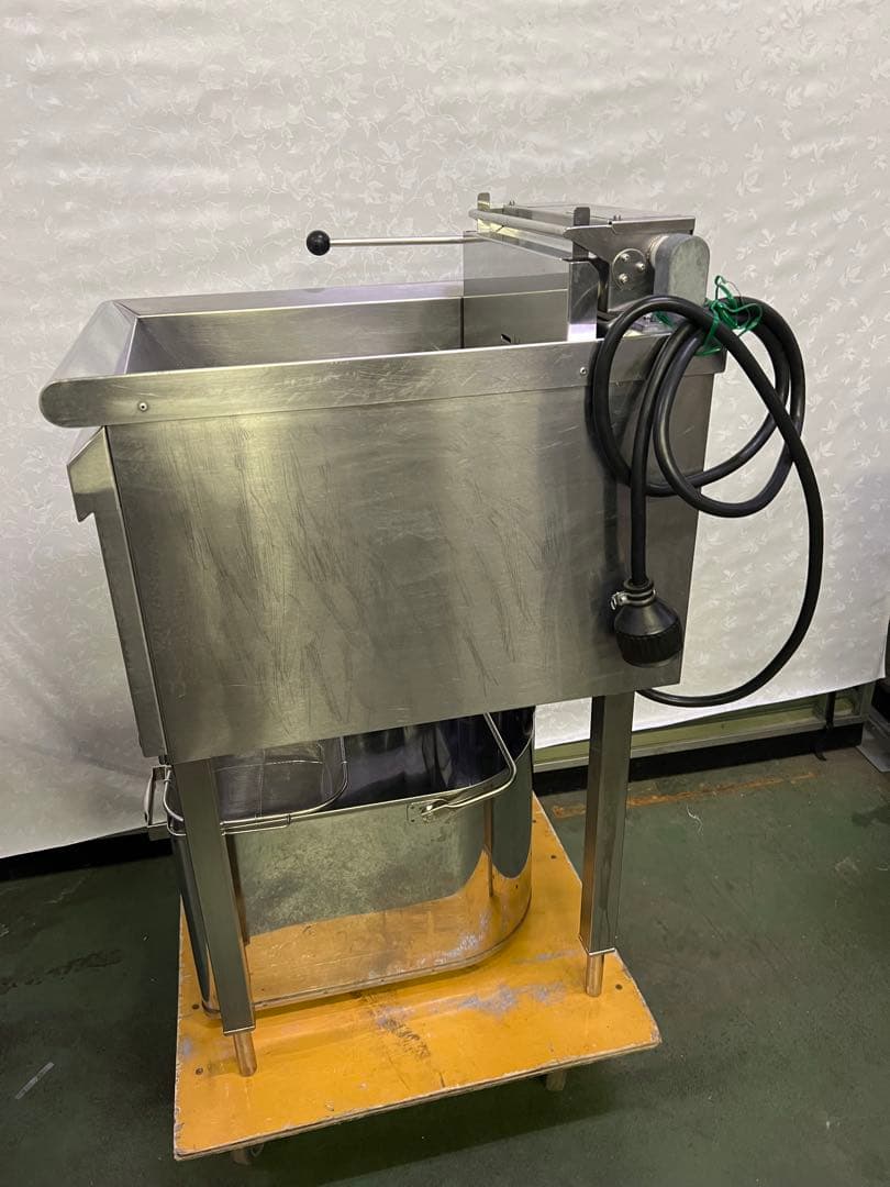 ニチワ電気フライヤー 2015年 18L。