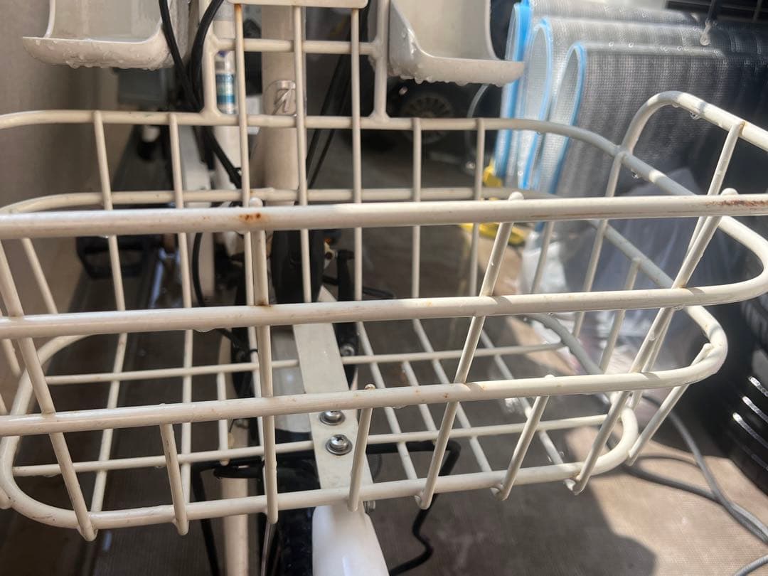 いちゃん⭐︎ビッケ⭐︎電動アシスト自転車 チャイルドシート付き ホワイト大阪