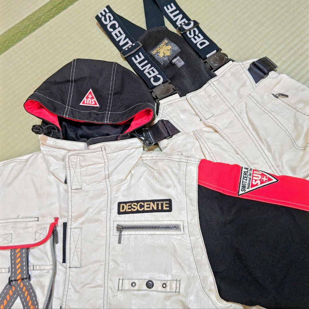 スキーウェア上下　デサント