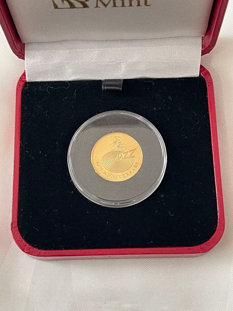 ブライアン メイ ギター  限定ゴールド2018 クイーン　Queen