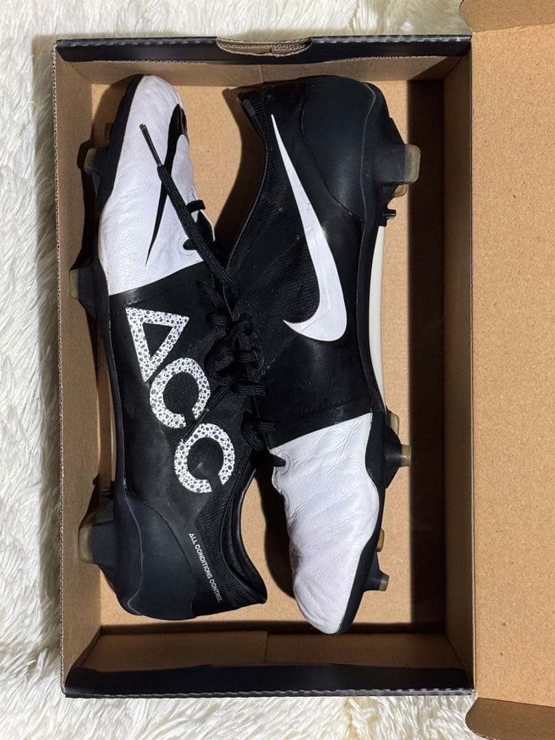 ナイキ GS コンセプト II ACC FG 29cm