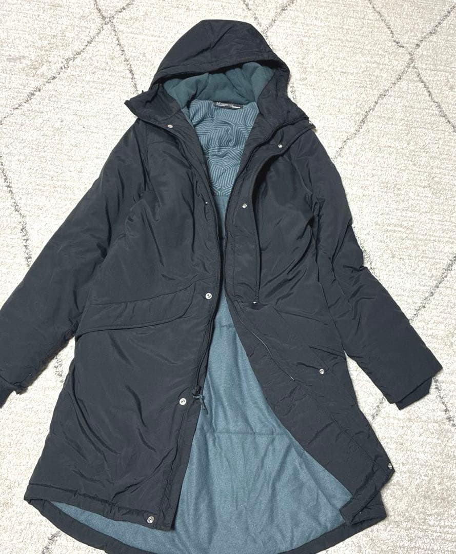 アンダーアーマー　ベンチコート　M