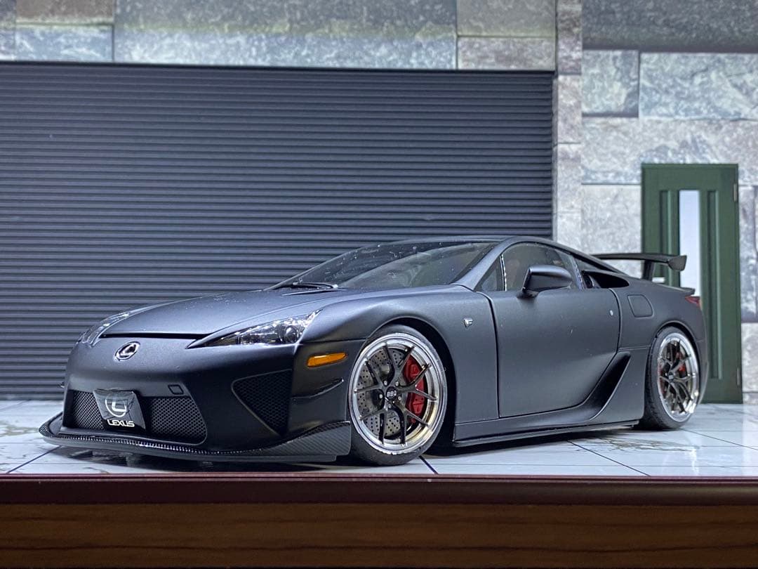 AUTOart Signature 1/18 LEXUSレクサスLFA カスタム