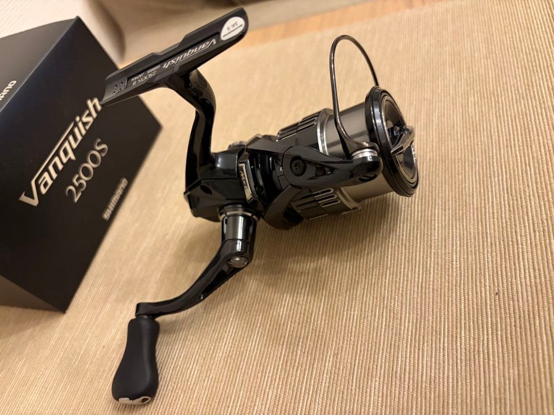 19 ヴァンキッシュ　2500S