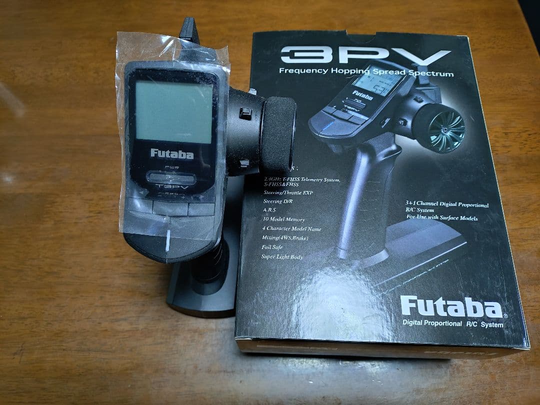 Futaba 3PV RC送信機　受信機