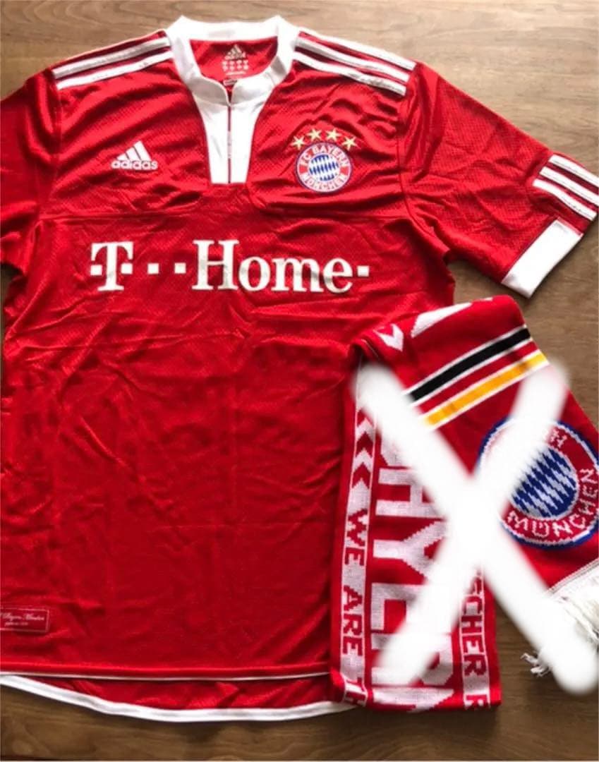 FCバイエルン・ミュンヘン　ユニフォーム＆マフラーセット