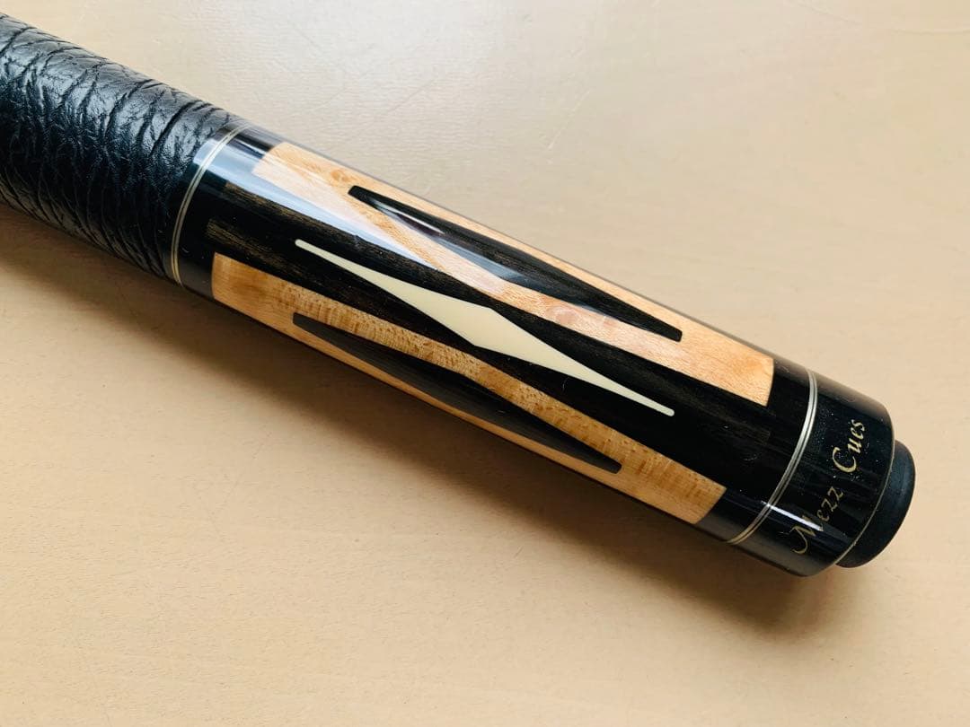 mezz メッズ　キュー　シグネチャーモデル