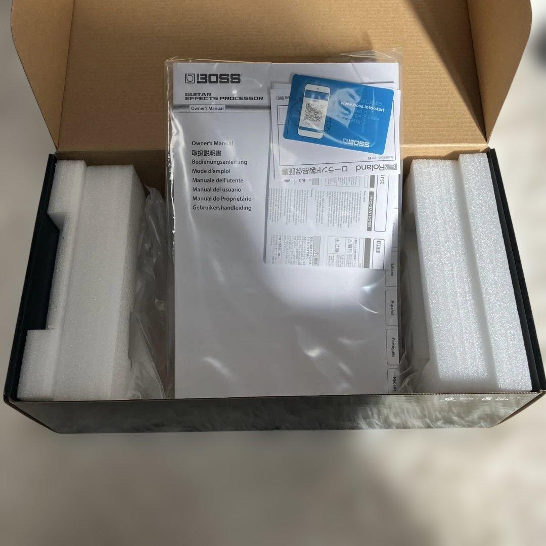 BOSS GT-1 ギターエフェクター　専用ケース付き