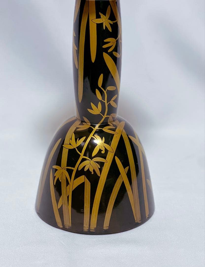 小鼓　胴　草花蒔絵