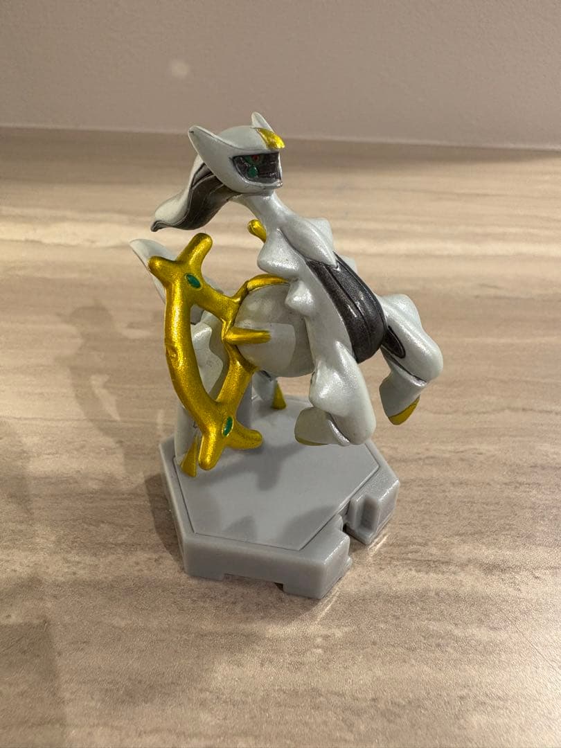 モンコレプラス　アルセウス　メタリックバージョン　非売品　限定　抽選　1000名