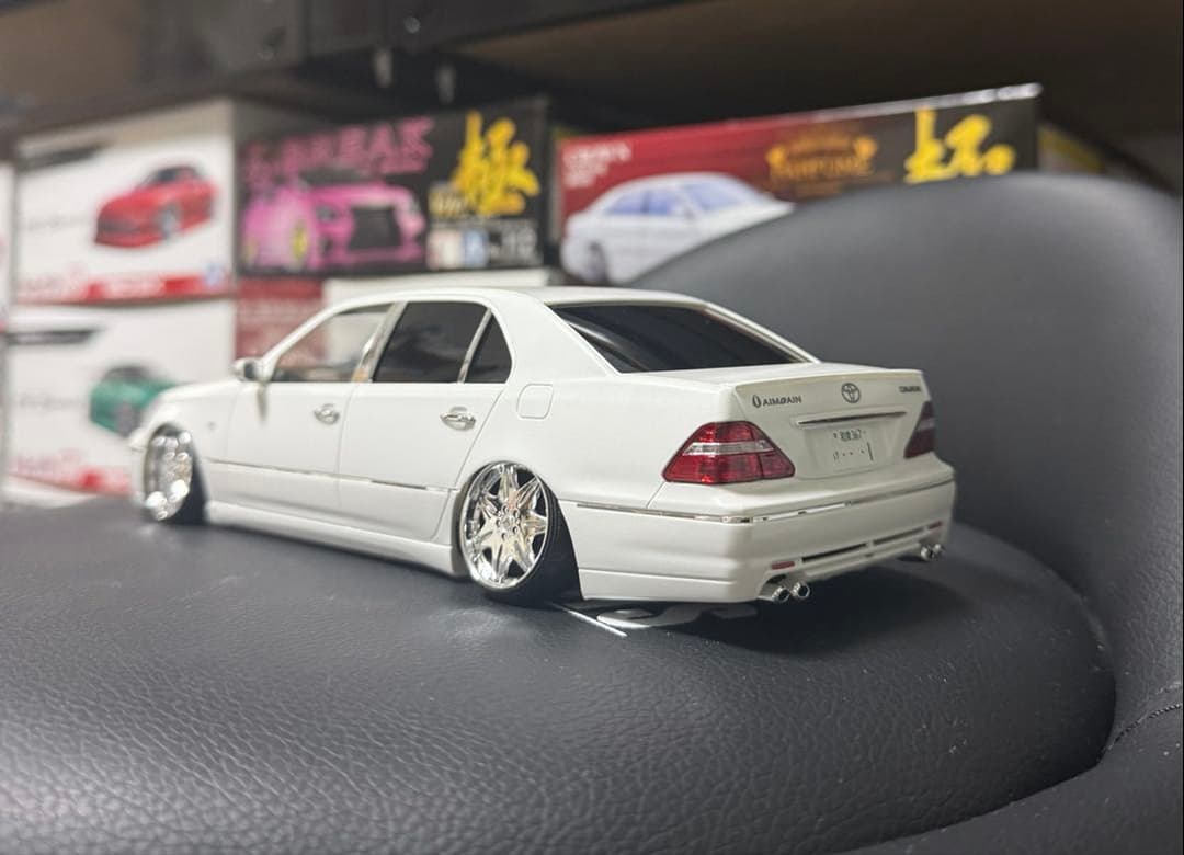 アオシマ エイムゲイン UCF31 セルシオ