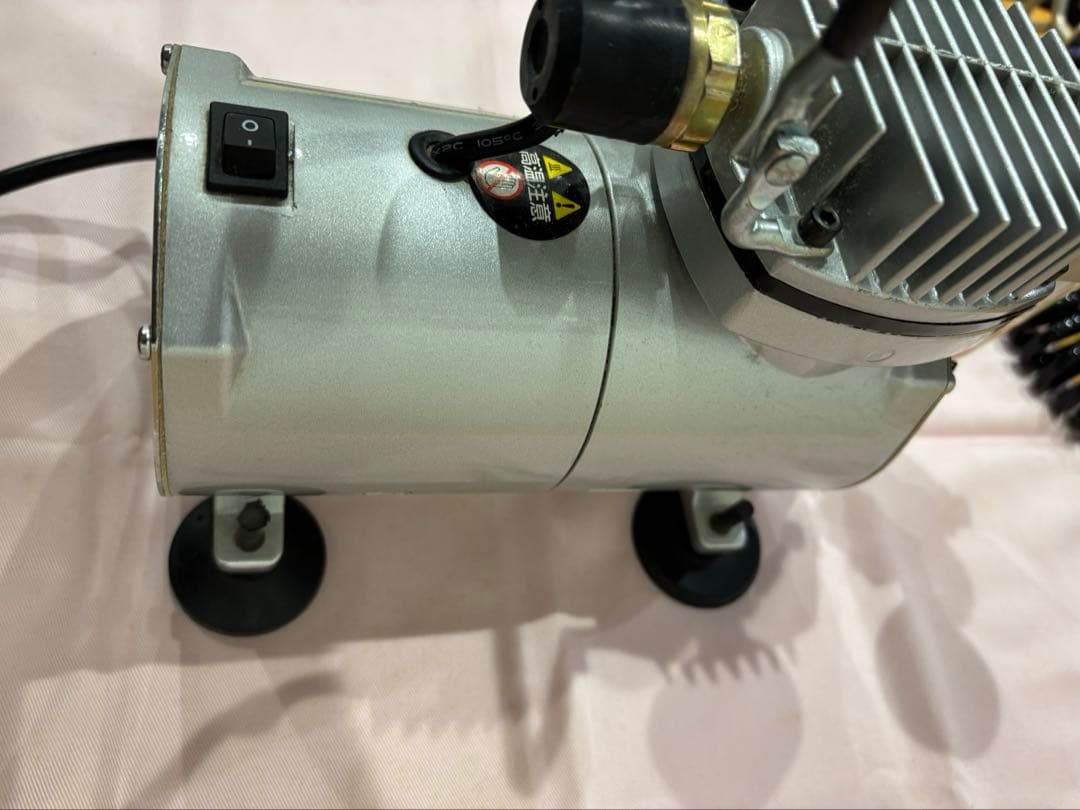 チ*こ様 エアテックス コンプレッサー APC-001R + アネスト岩田エアタ