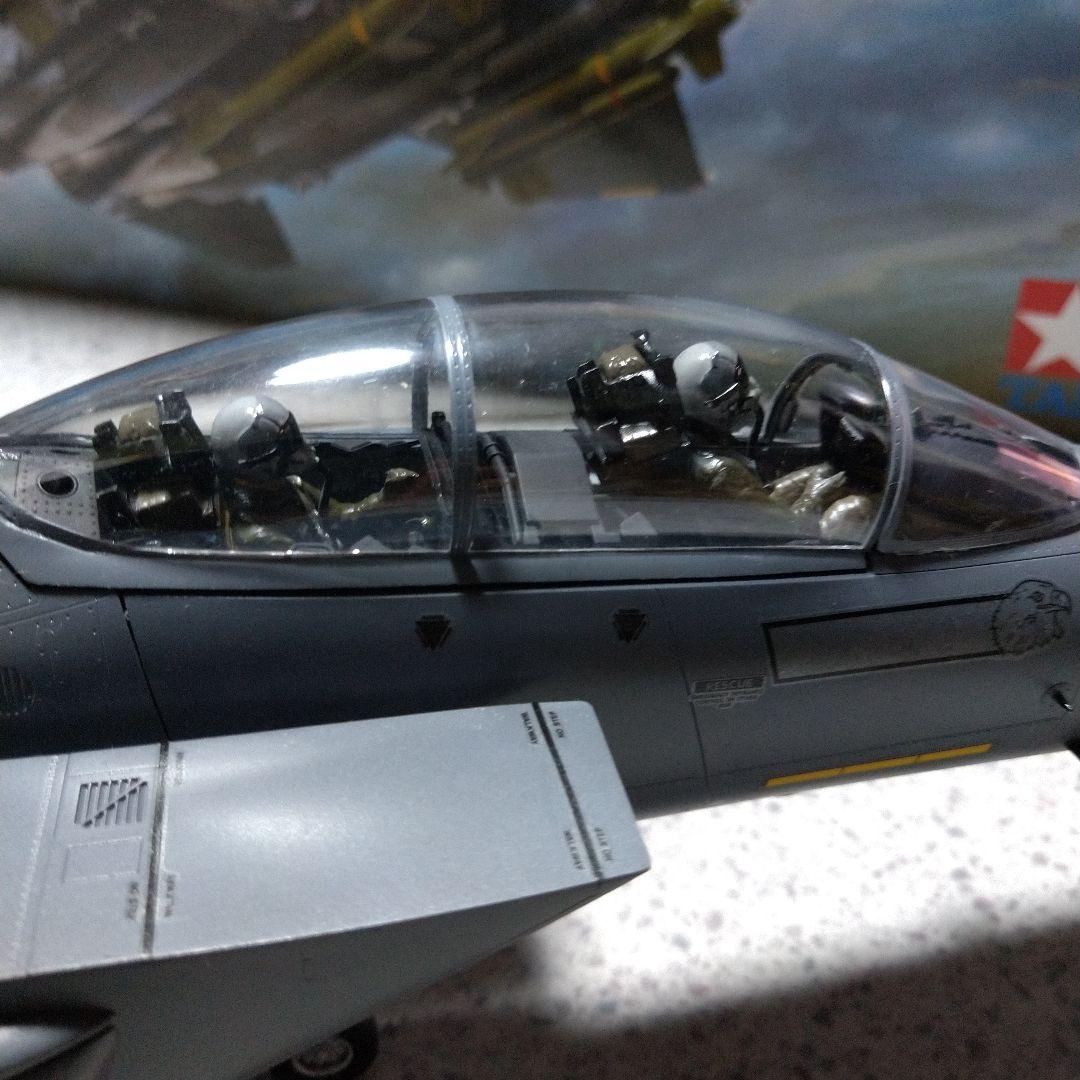 F15ストライクイーグルのバンカーバスター搭載機塗装済完成品