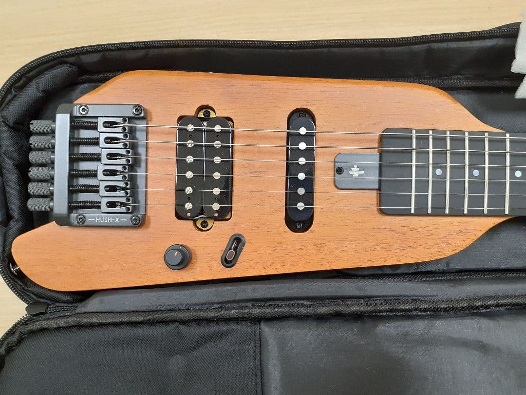 Donner HUSH-X エレキ トラベルギター マホガニ 旅行/出張/練習に