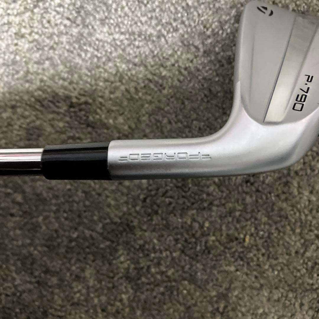 美品P790 7番アイアン 2023年モデル 純正スチールシャフト フレックスS