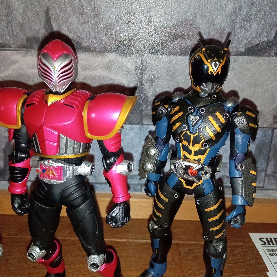 SHF　仮面ライダー龍騎　ライダー 4体セット