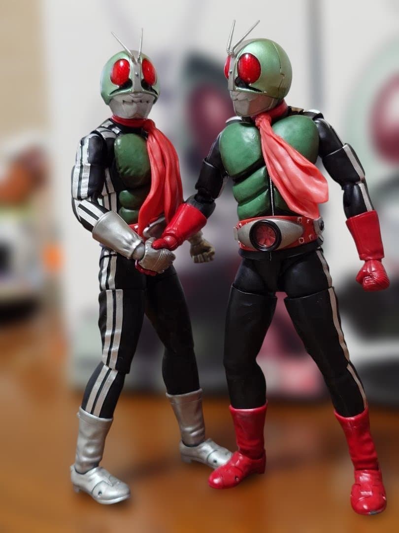 真骨彫　仮面ライダー新1号＆新2号