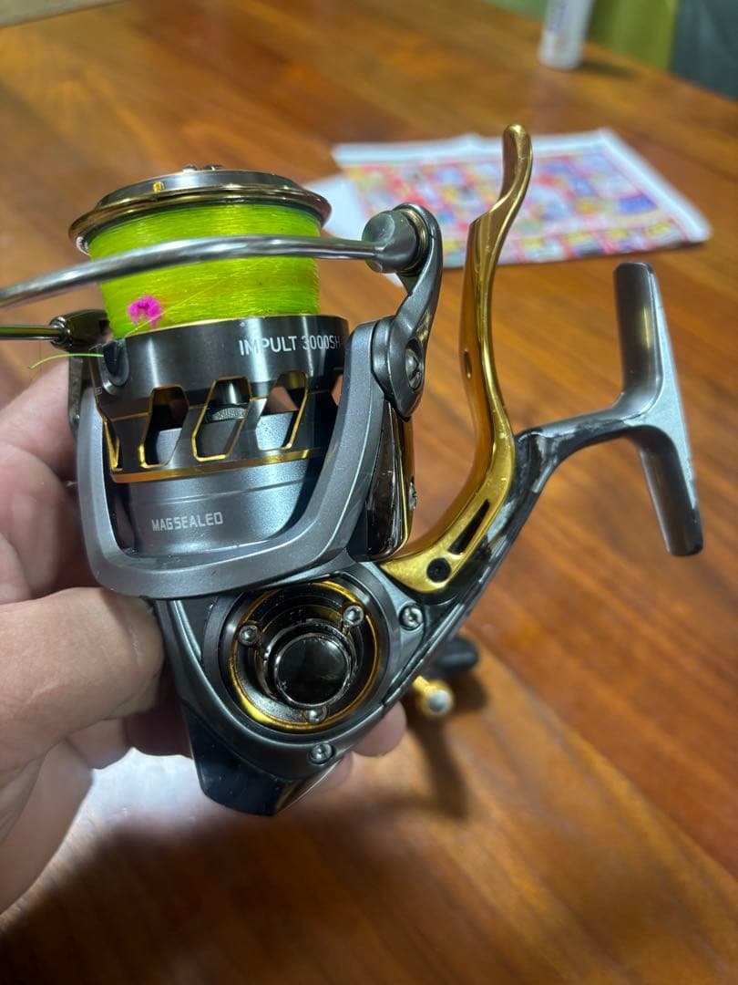IMPULT 30M05H-LBD スピニングリール