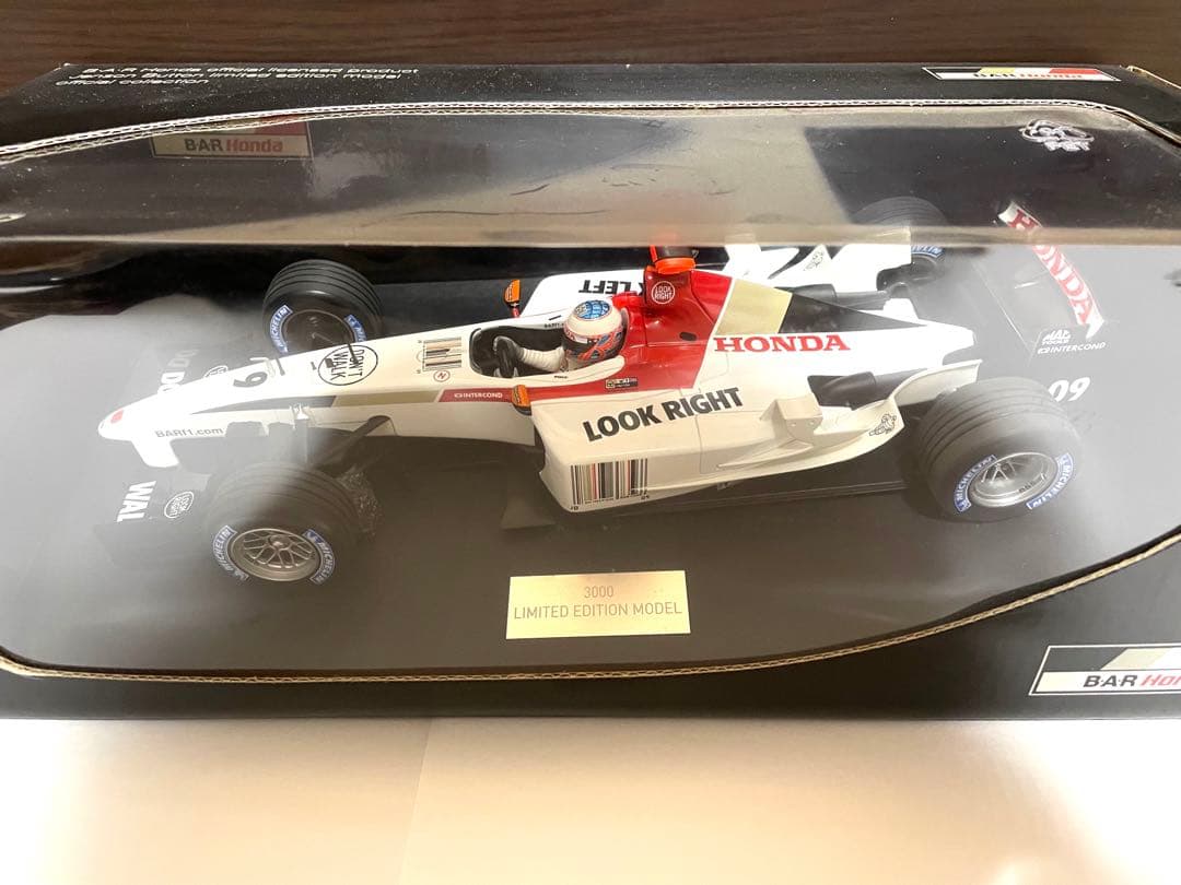 【最終値下げ】3000個限定モデル F1 ミニチャンプス　1/18 バトン