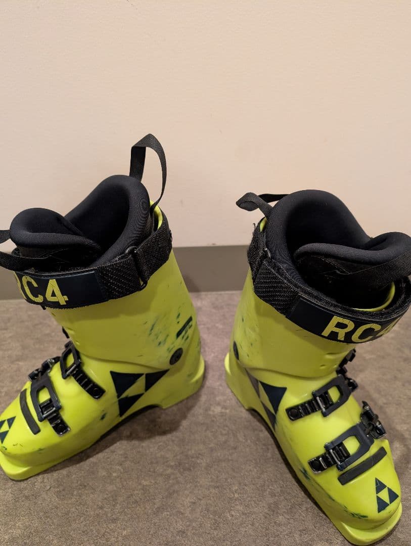 RC4 蛍光イエロー スキー ブーツ