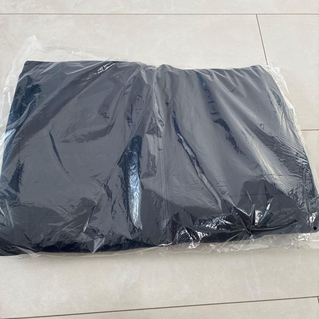 新品未使用！ヨネックスボアリバーシブルジャケット(ネイビーM)