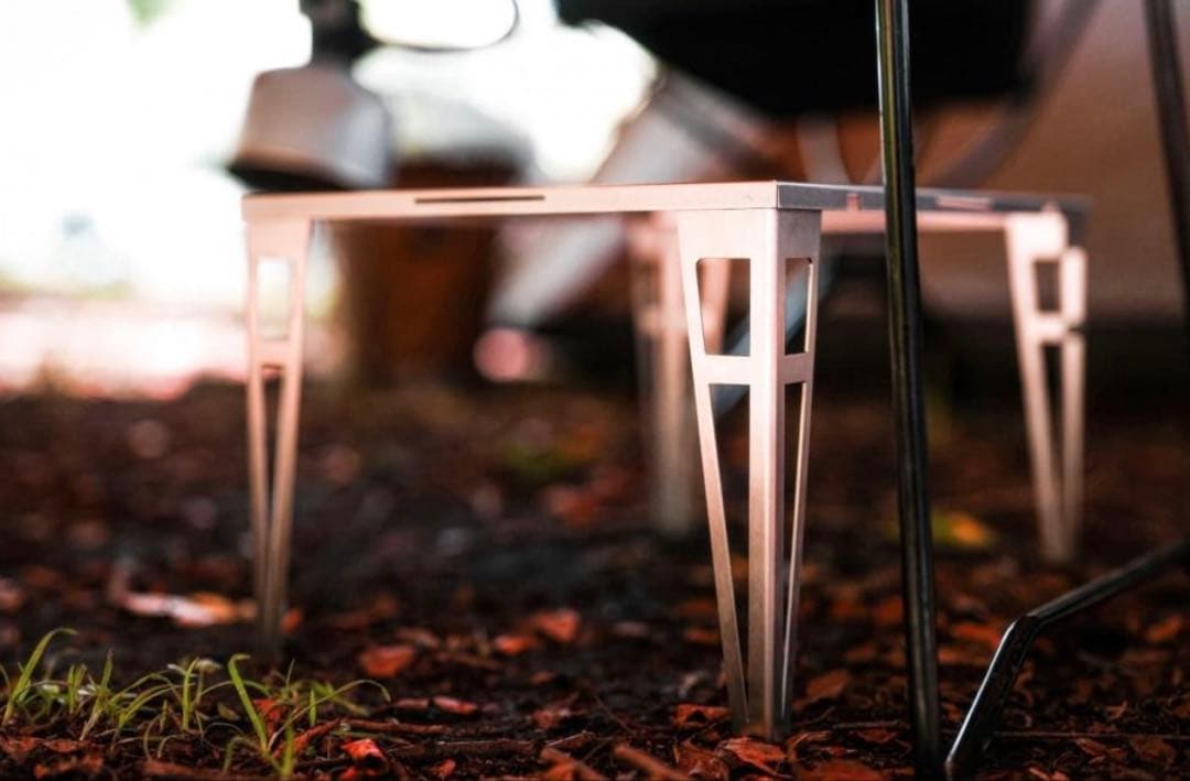 ★shiromani peaker's leg SUS ステンレス ミニテーブル